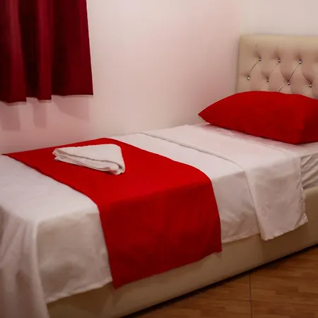 Blu Mare Hotel Shëngjin