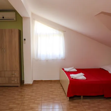 Blu Mare Hotel Shëngjin