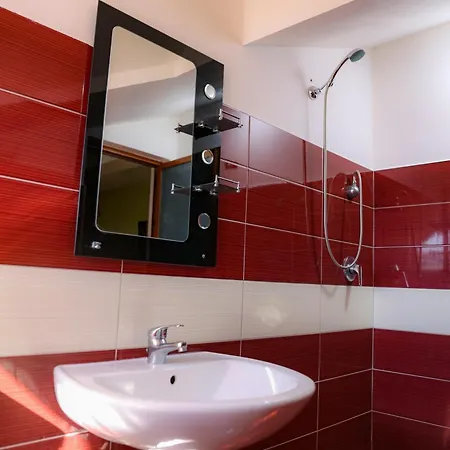 Blu Mare Hotel Shëngjin