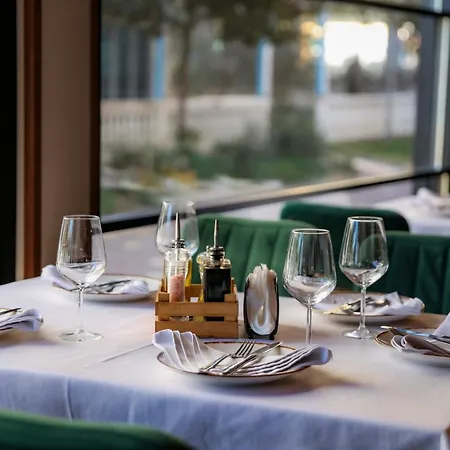 Blu Mare Hotel Shëngjin